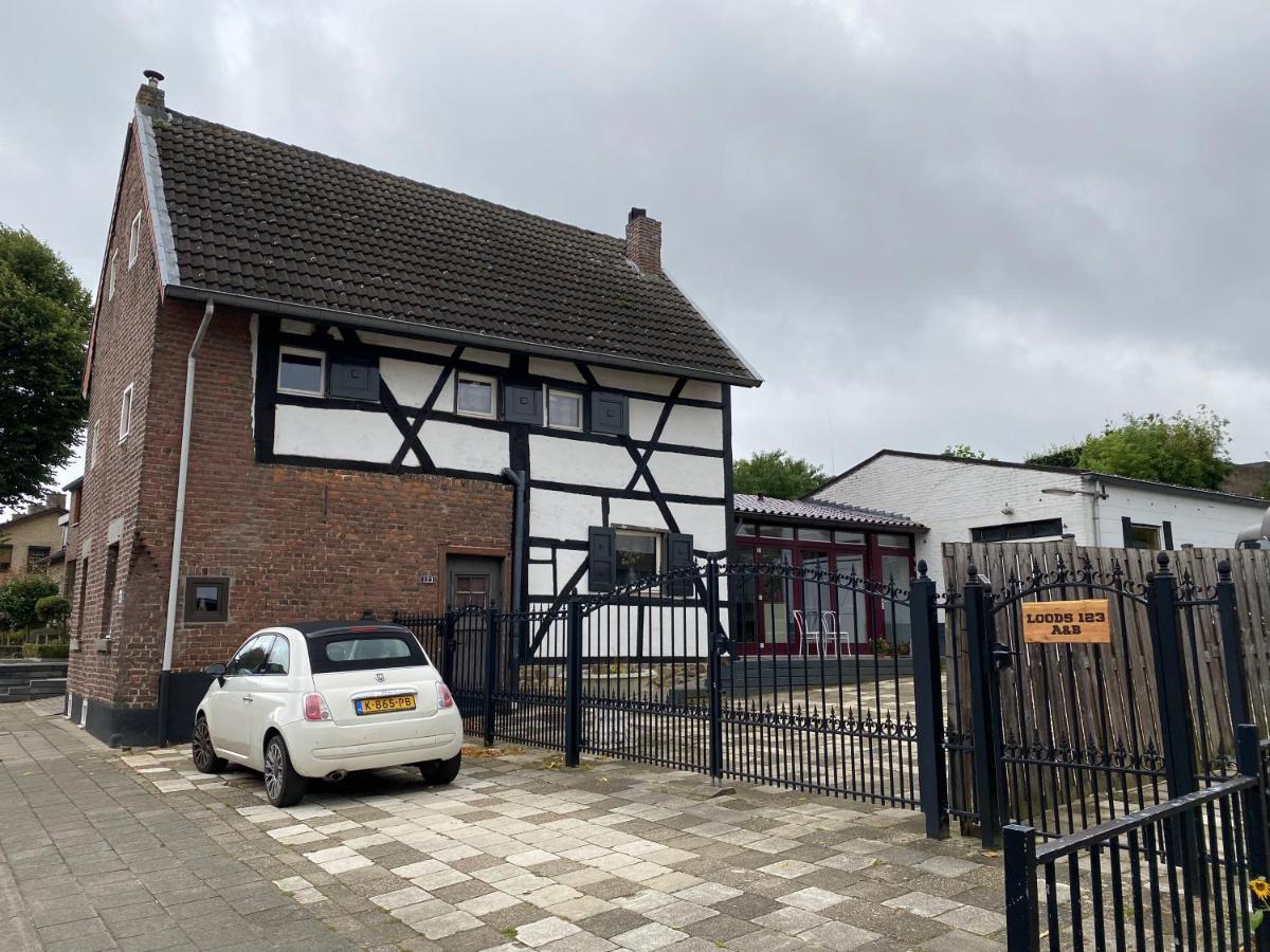 Loods 123 Bed&kitchen Landgraaf