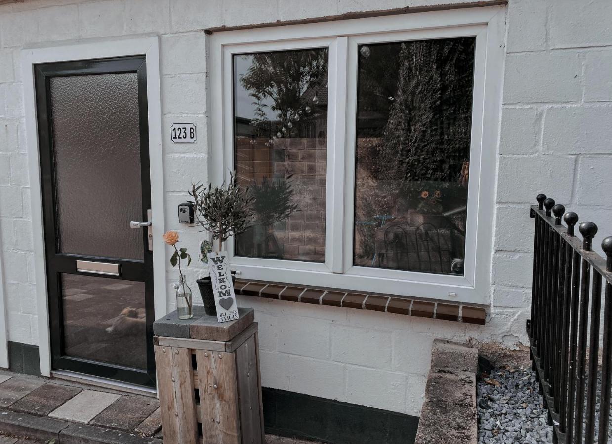 Loods 123 Bed&kitchen * Landgraaf